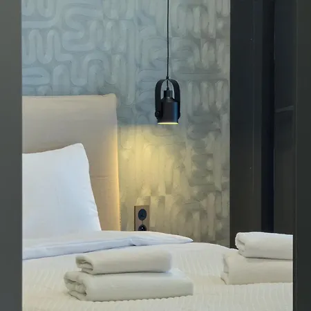 Urban Global - 22th Floor No 17 -free Garage, Self Check-in