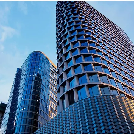 Urban Global Skyline - 22nd Floor No 17 - Air Condition - Free Garage - Luxury * Kattowitz