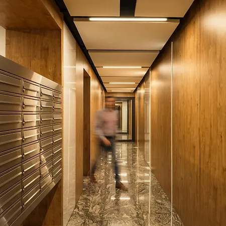 Urban Global Skyline - 22nd Floor No 17 - Air Condition - Free Garage - Luxury