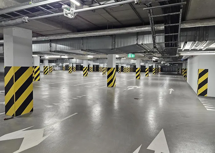 Urban Global - 22th Floor No 17 -free Garage, Self Check-in דירה